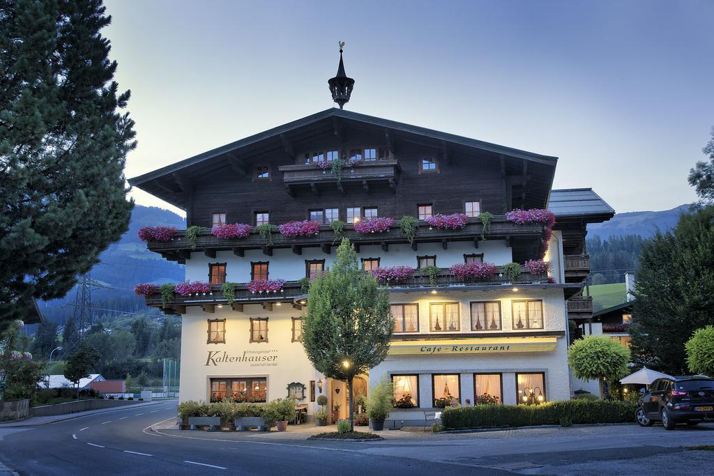 Das Gemuetliche Dorfhotel Kaltenhauser Hollersbach im Pinzgau Eksteriør billede
